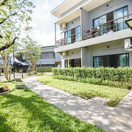 Phuengluang Riverside Hotel Chanthaburi Eksteriør billede